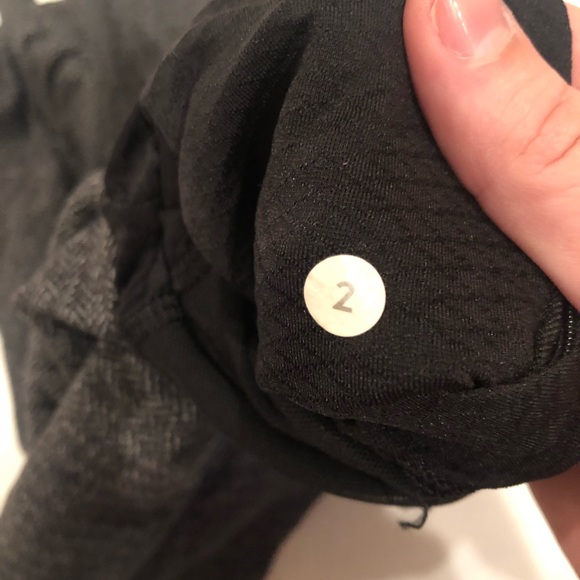 Lululemon Quarter ZIP Jacket - Picture 5 of 5